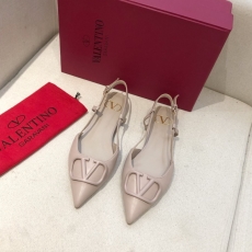 Valentino flat shoes